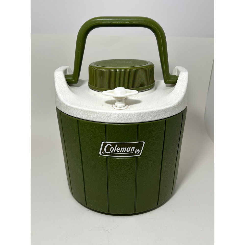 Vintage Coleman Green White Insulated Water Jug Cooler Made‎ in Canada 1970s